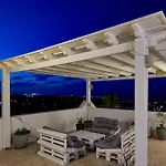 Ξενοδοχείο με διαμερίσματα Acropole Sunrise 4*