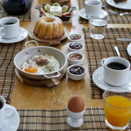 Acropole Sunrise 4* Kamári