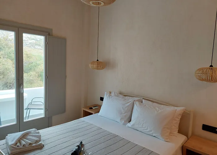 Acropole Sunrise Aparthotel 4*