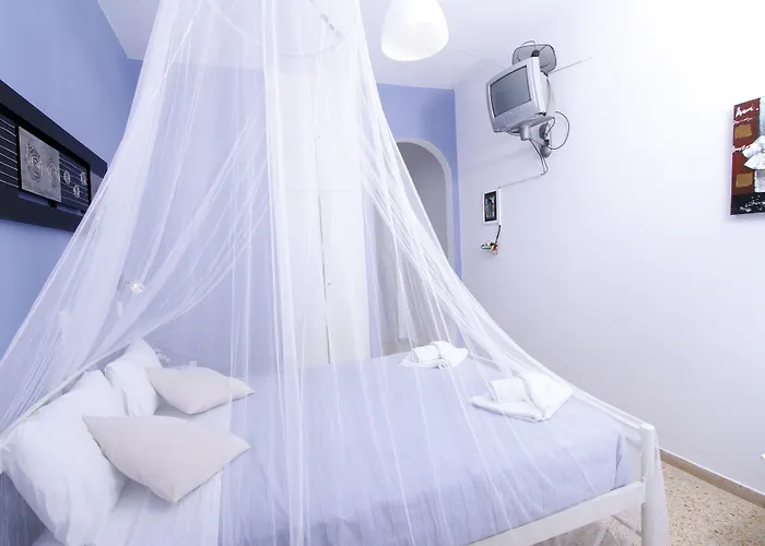 Acropole Sunrise Aparthotel Kamári