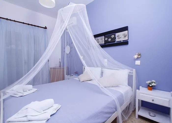 Acropole Sunrise Aparthotel Kamári