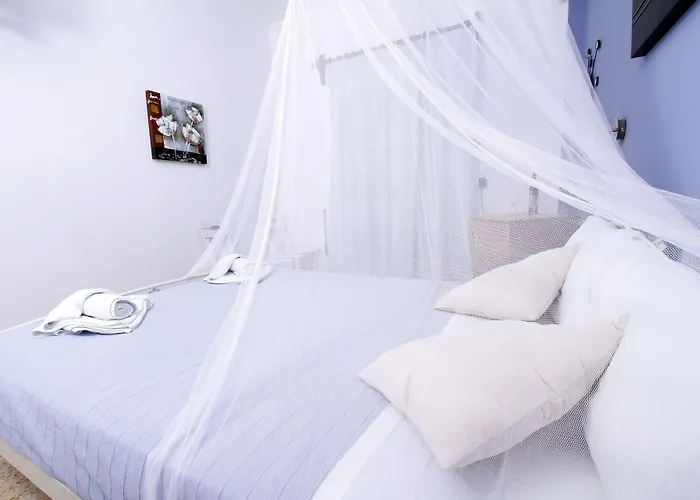 Acropole Sunrise Aparthotel 4*